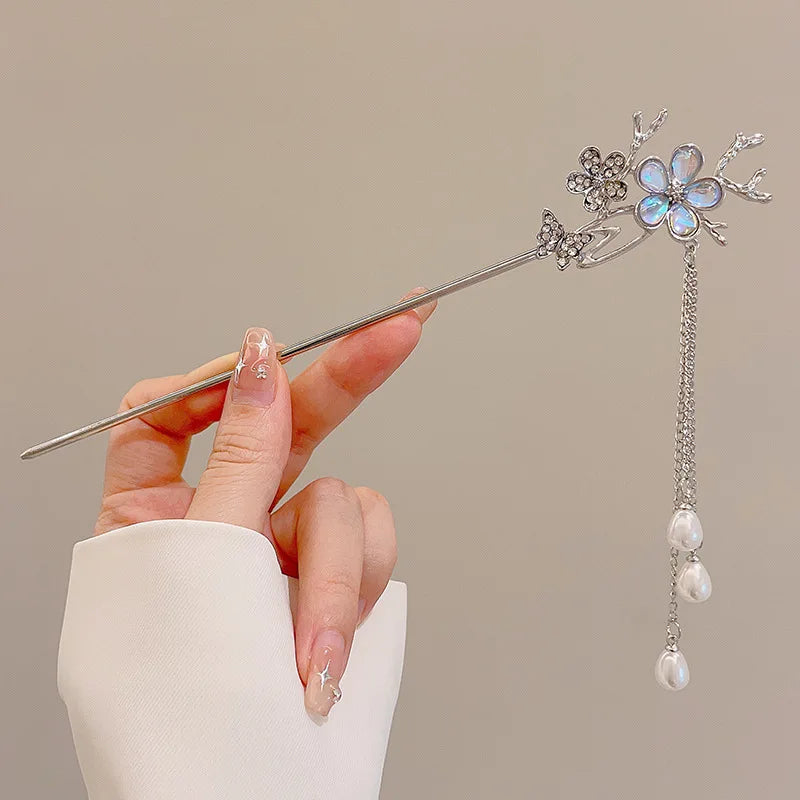 Light Luxury Glitter Hairpin – Elegant Geometric Moonstone Hair Stick for Women - Image 11