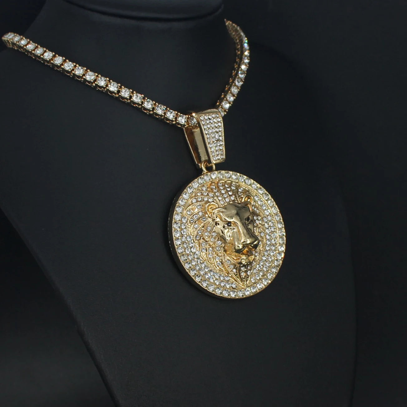 Hip Hop Big Lion Head Pendant Cuban Chain Necklace – Iced Out Rhinestone Jewelry for Men & Women - Image 2