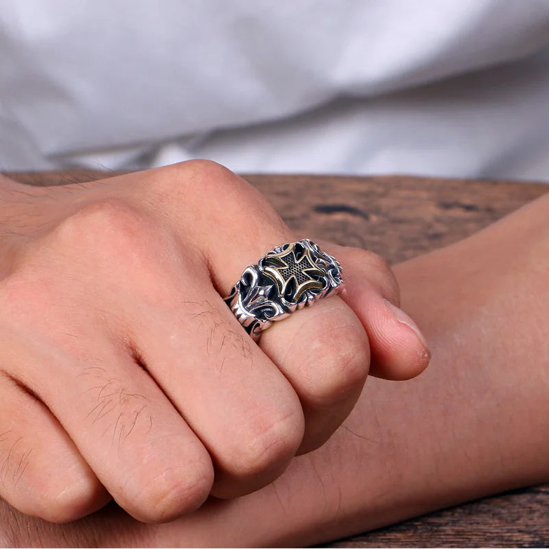 Punk Style Adjustable Cross Ring – Retro Gothic Anti-Silver Fashion Jewelry for Men - Image 2