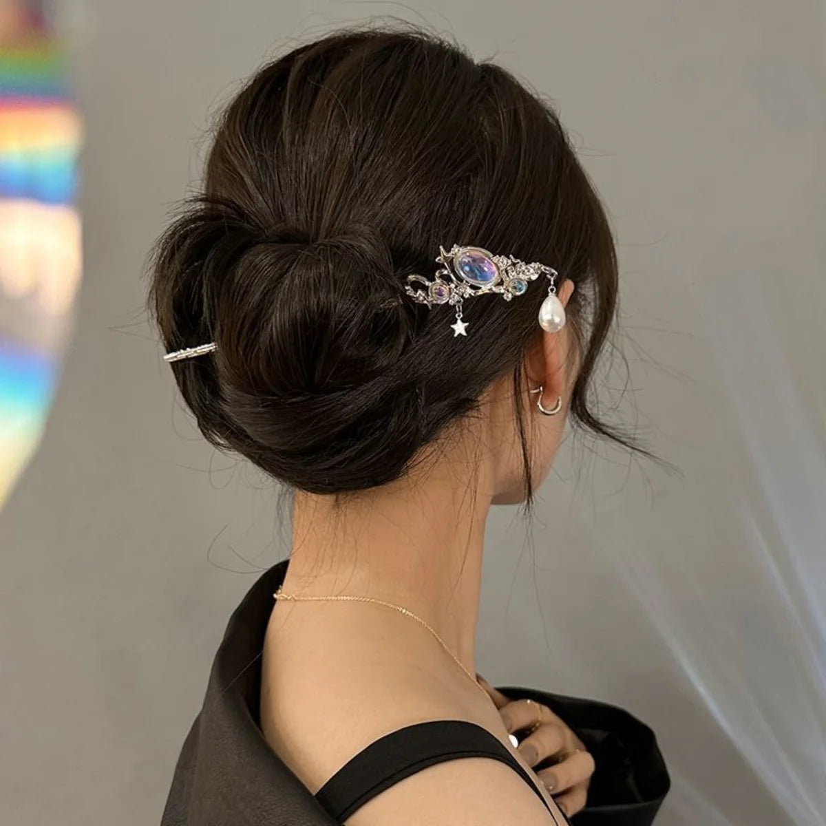 Light Luxury Glitter Hairpin – Elegant Geometric Moonstone Hair Stick for Women - Image 3